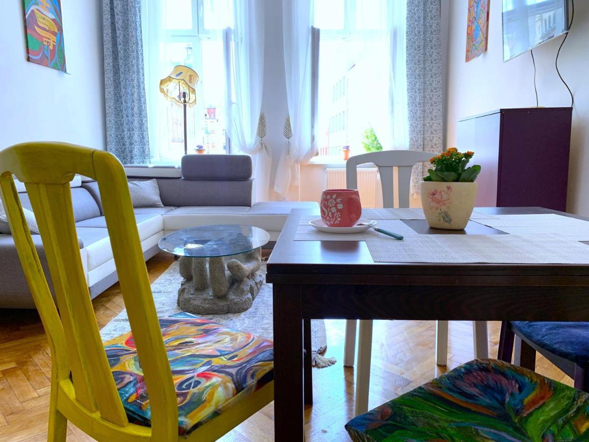 Rynekart Apartment Свидница Экстерьер фото