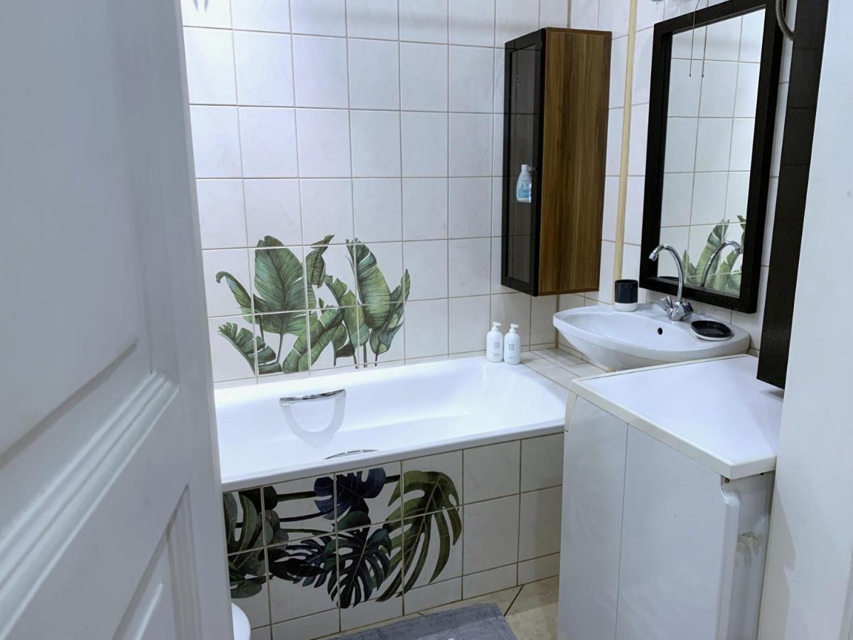 Rynekart Apartment Свидница Экстерьер фото