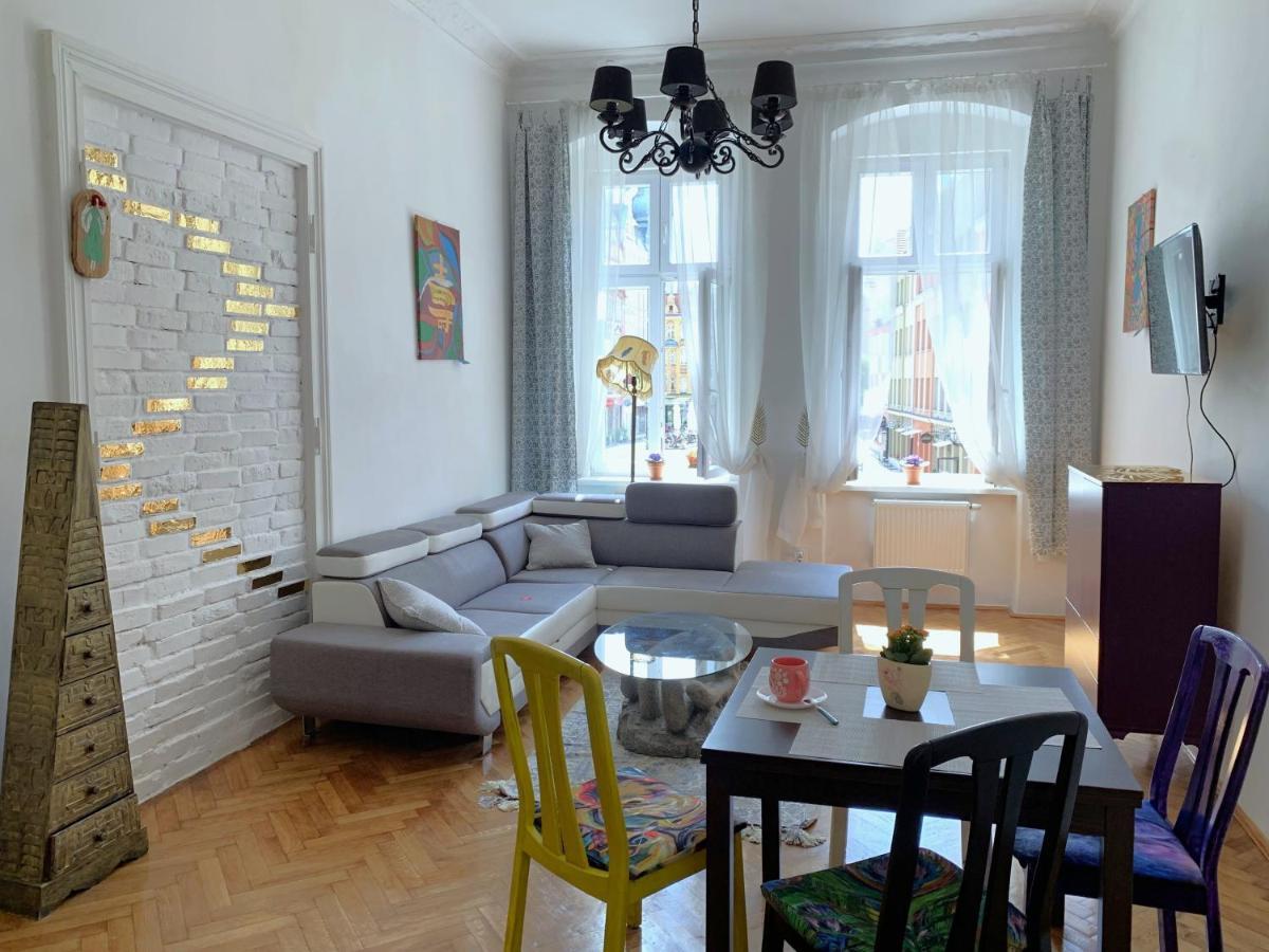 Rynekart Apartment Свидница Экстерьер фото