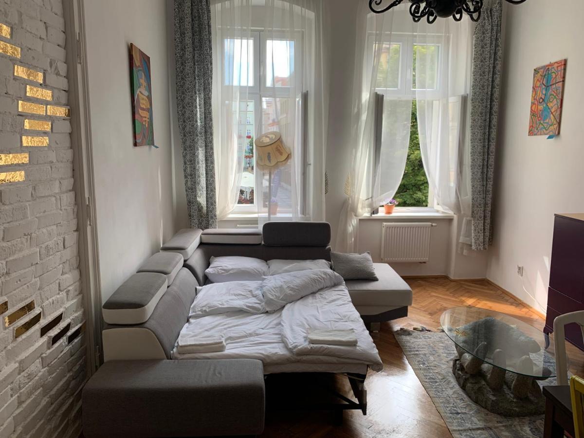 Rynekart Apartment Свидница Экстерьер фото