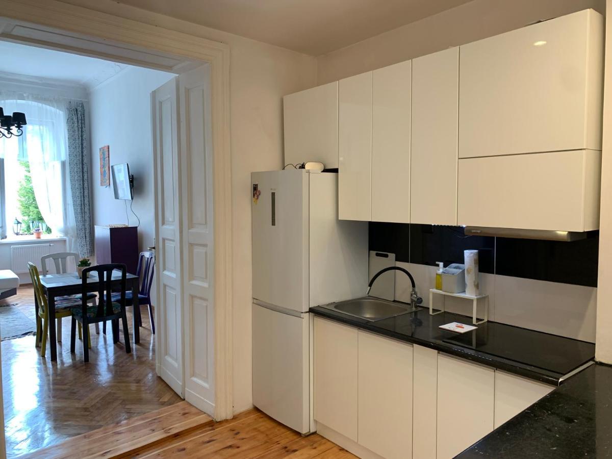 Rynekart Apartment Свидница Экстерьер фото